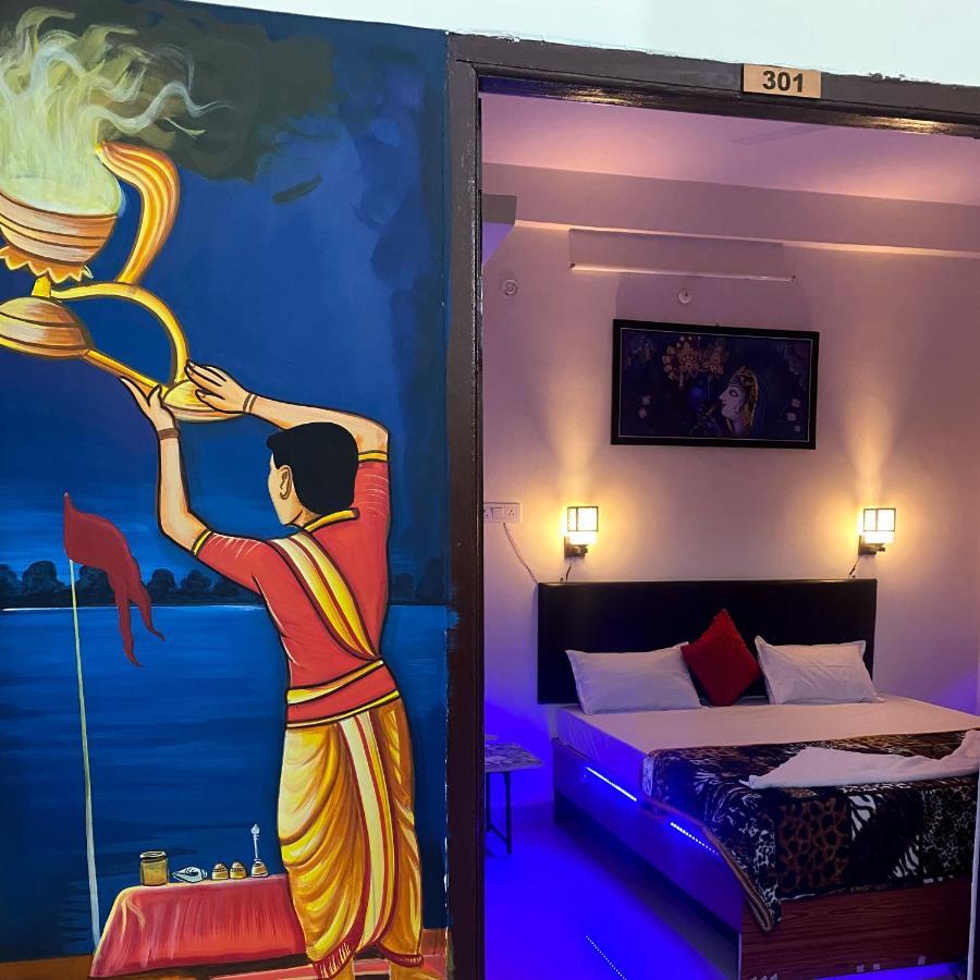 Hotel Gully Ghar Varanasi Esterno foto