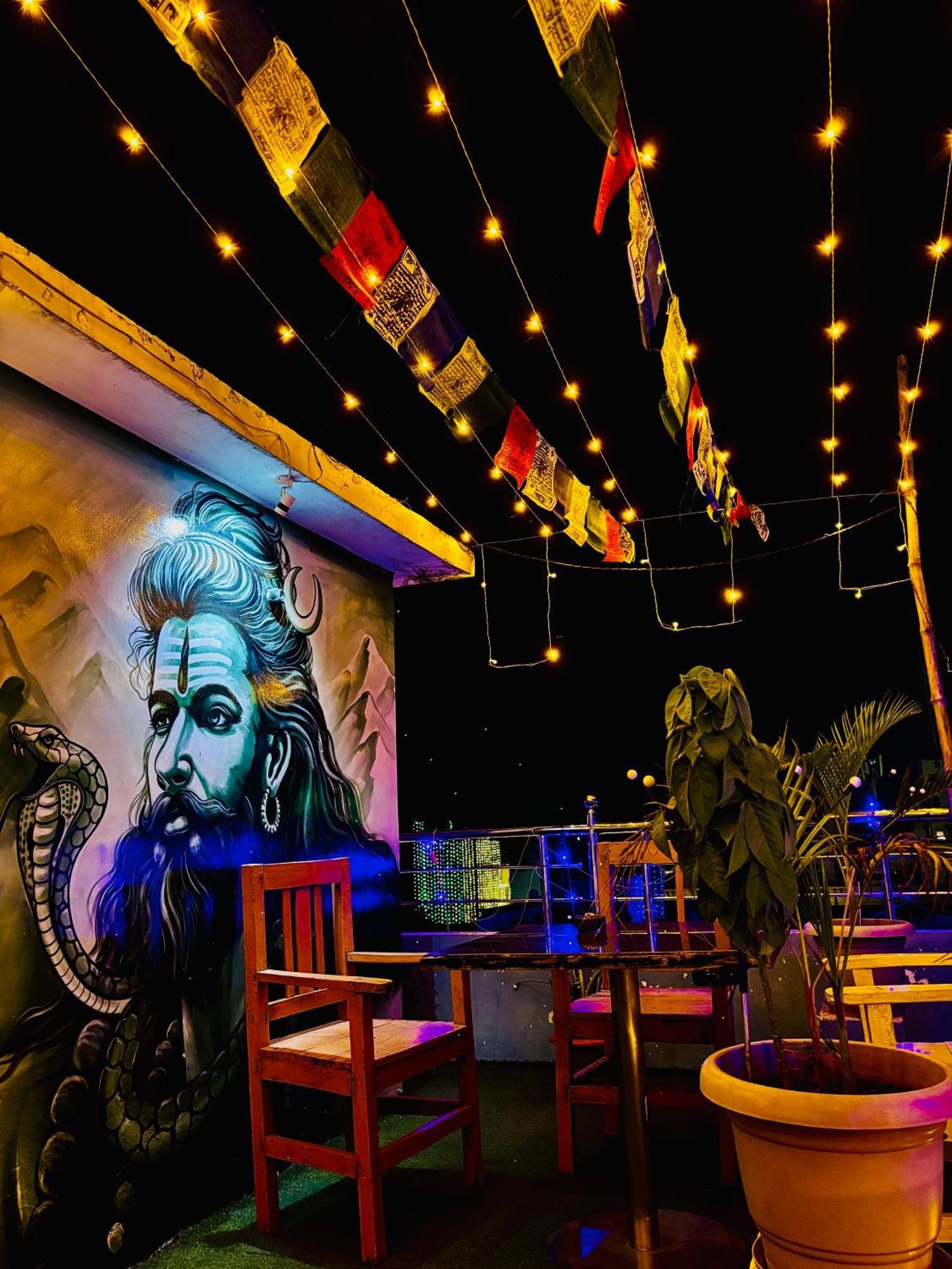 Hotel Gully Ghar Varanasi Esterno foto
